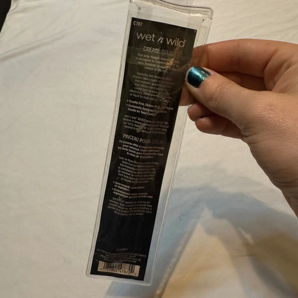 $3 BUNDLE ITEM New Wet n Wild‎ Crease Brush Tapered Eyeshadow Blending Brush